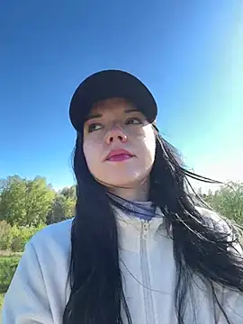 Vanesskaa online show from April 2026 03:38:02 PM