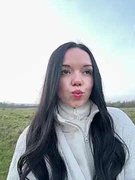 Vanesskaa online show from March 2026 05:36:02 PM