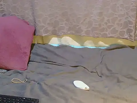 Snapshot of slim_girl02 chatting on November 2025 05:22:01 AM slim girl02 online show from November 2025 05:22:01 AM