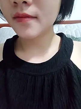  Attractivegirl33 online show from September 2025 03:41:02 PM