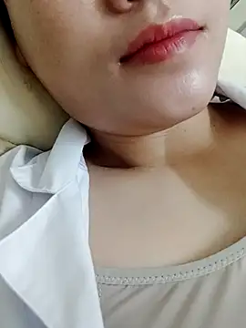  Attractivegirl33 online show from October 2025 04:27:01 AM