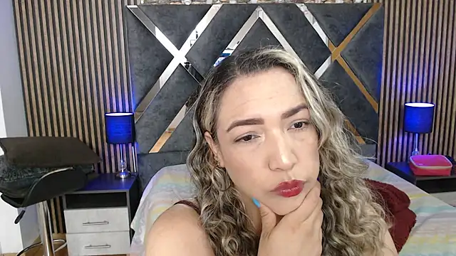 marie hss online show from June 2026 07:30:01 PM