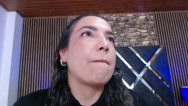 Snapshot of marie_hss chatting on December 2025 06:12:01 PM marie hss online show from December 2025 06:12:01 PM