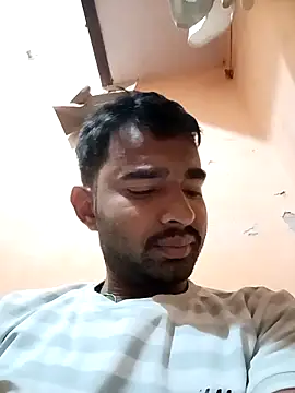 Snapshot of Jamesbonddeshi chatting on November 2025 05:28:01 PM Jamesbonddeshi online show from November 2025 05:28:01 PM