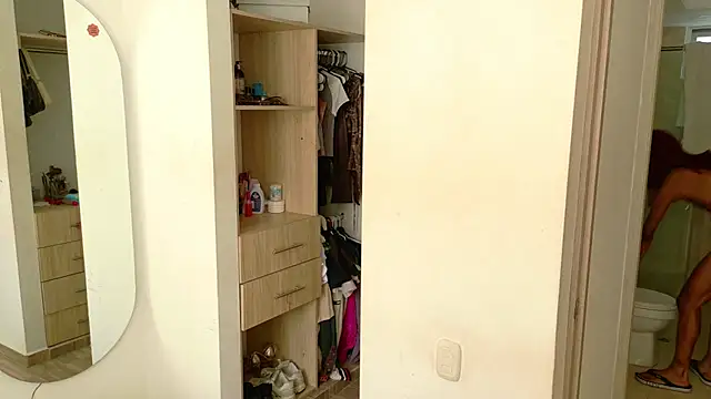 Snapshot of rose_scottt chatting on June 2026 09:09:01 PM rose scottt online show from June 2026 09:09:01 PM