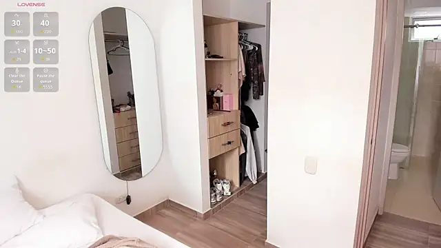 rose scottt online show from March 2026 05:29:01 PM