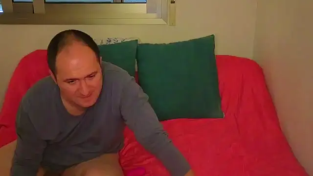 Snapshot of alicantino841 chatting on March 2025 05:13:01 PM alicantino841 online show from March 2025 05:13:01 PM
