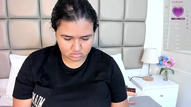 DojaAissha online show from December 2025 07:26:02 PM