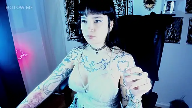 Demongirl6666 online show from December 2025 07:52:02 AM