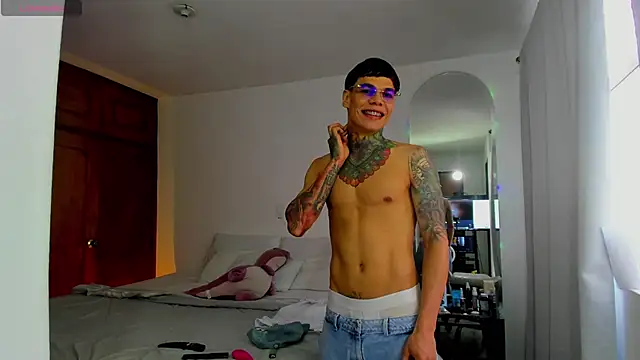 Jordyrodriiguez online show from January 2025 08:52:02 PM