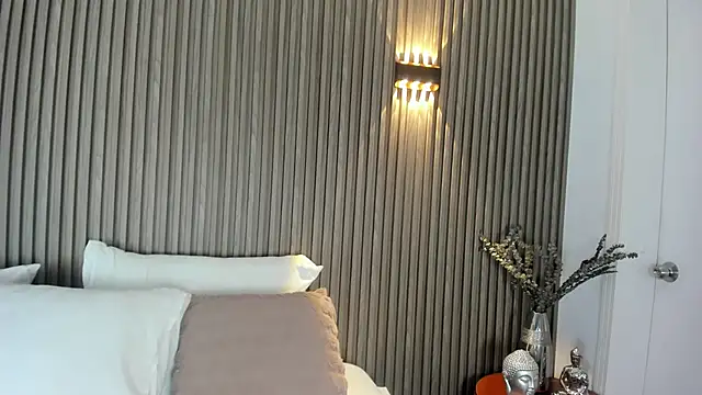 HannaKarson online show from March 2026 04:11:01 AM