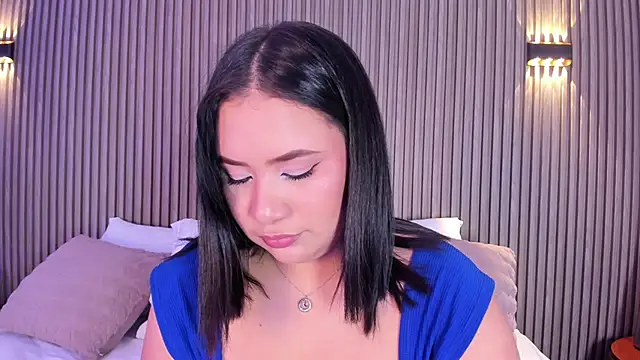 HannaKarson online show from April 2026 04:06:01 AM