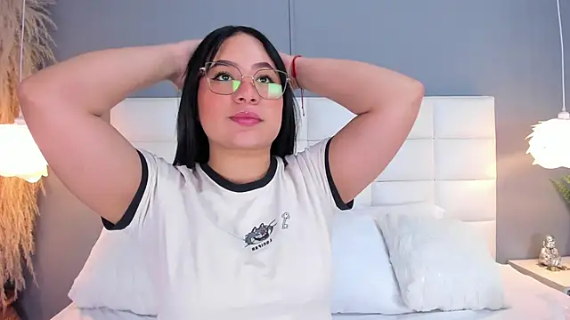 HannaKarson online show from February 2026 11:40:01 AM