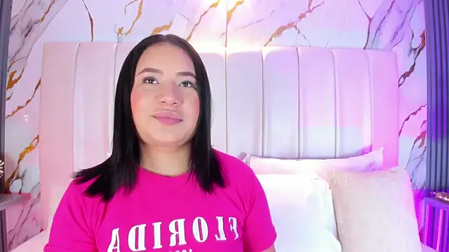 HannaKarson online show from February 2026 11:44:01 AM