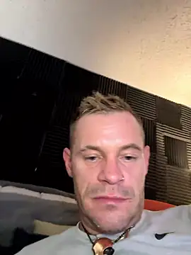 FrankieKentucky online show from January 2026 04:44:01 PM