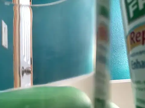 FrankieKentucky online show from February 2025 09:42:01 PM