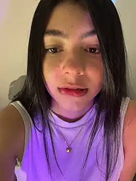 Liissa cute  online show from June 2026 07:58:01 PM