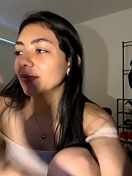 Liissa cute  online show from December 2025 08:04:02 PM