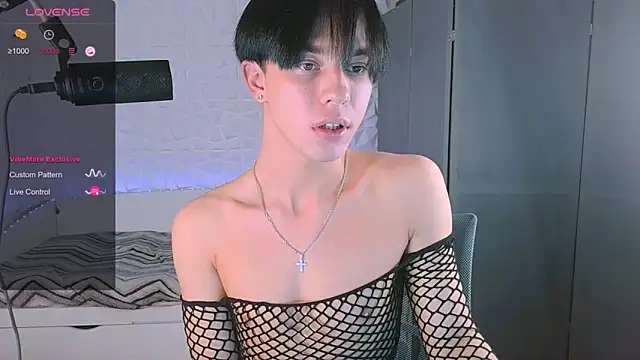 Snapshot of Jerry_Bomb chatting on November 2025 01:04:02 PM Jerry Bomb online show from November 2025 01:04:02 PM