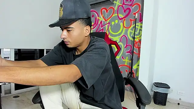 ANGEL NICOLAS online show from December 2025 10:56:01 PM