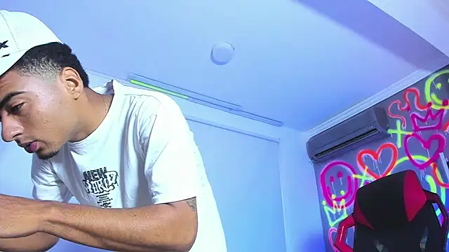 ANGEL NICOLAS online show from January 2026 04:36:02 PM