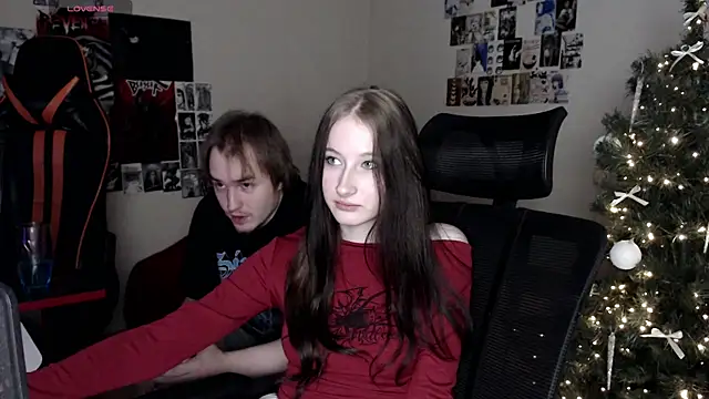 Snapshot of camcoupbang chatting on January 2025 10:41:02 PM camcoupbang online show from January 2025 10:41:02 PM