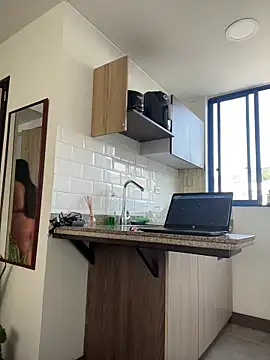 LauraCadwell online show from February 2026 01:11:02 PM