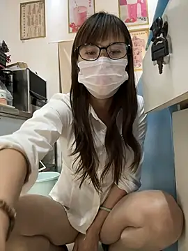 andii-1 online show from April 2026 01:51:02 AM