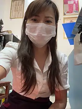 andii-1 online show from February 2026 02:07:02 AM