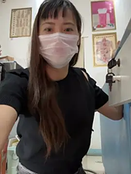 andii-1 online show from May 2026 01:52:01 AM