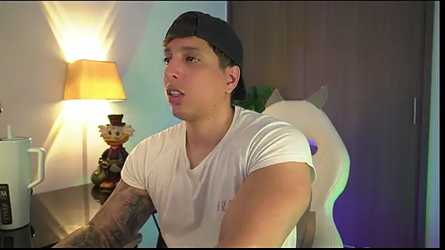 appolo allen online show from November 2025 03:44:01 AM