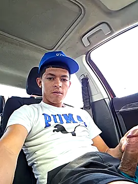 Snapshot of Yoko0381 chatting on October 2025 07:40:01 PM Yoko0381 online show from October 2025 07:40:01 PM