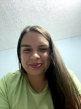 Nathaly00  online show from September 2025 04:52:01 AM