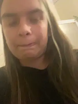 Nathaly00  online show from September 2025 09:27:01 PM