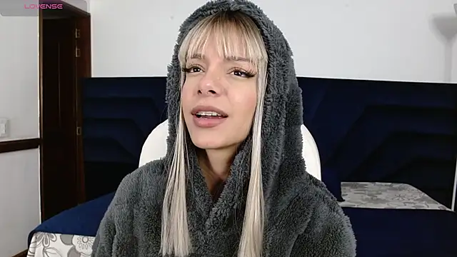 peyton golden1 online show from January 2026 03:43:01 AM