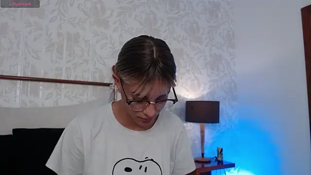 Snapshot of peyton_golden1 chatting on November 2025 04:55:02 AM peyton golden1 online show from November 2025 04:55:02 AM