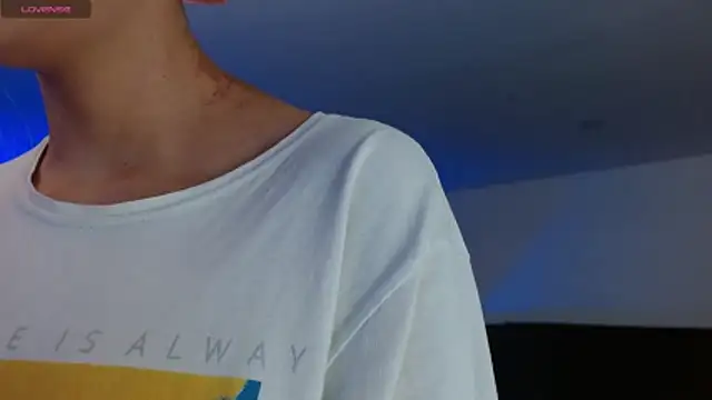 peyton golden1 online show from March 2026 03:34:01 AM