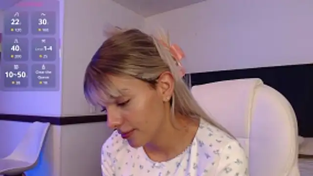 peyton golden1 online show from April 2026 07:56:01 AM