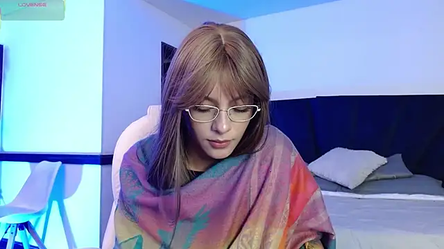 peyton golden1 online show from March 2026 03:25:01 AM