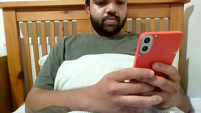 Snapshot of whoreboi98 chatting on April 2026 08:33:01 PM whoreboi98 online show from April 2026 08:33:01 PM