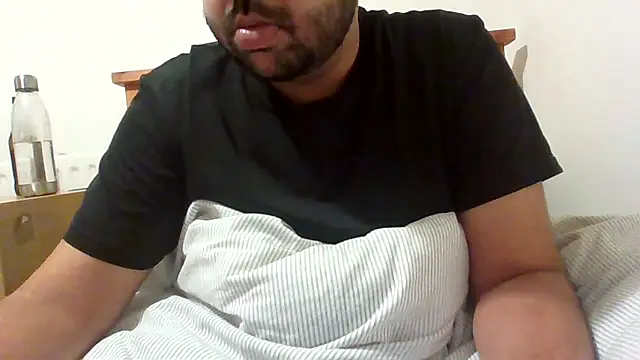 whoreboi98 online show from April 2026 09:40:02 PM