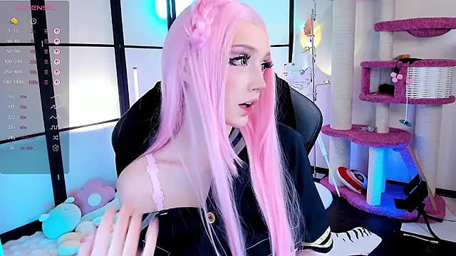 LilithLin online show from March 2026 06:20:01 PM