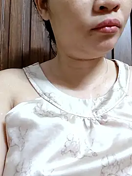 Snapshot of _Mira_69_ chatting on June 2026 04:17:02 AM Mira 69 online show from June 2026 04:17:02 AM