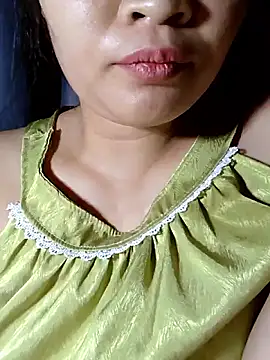 Snapshot of _Mira_69_ chatting on July 2026 04:44:02 PM Mira 69 online show from July 2026 04:44:02 PM