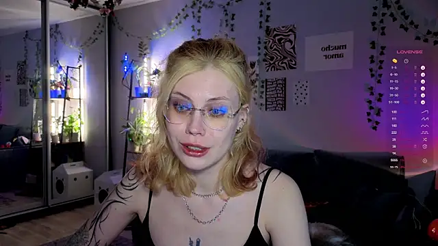 Snapshot of Your_Corvus chatting on April 2026 02:46:01 PM Your Corvus online show from April 2026 02:46:01 PM