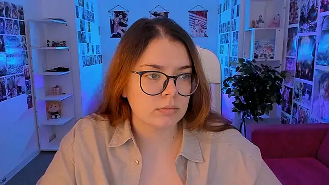 KeytSilvas online show from February 2026 08:03:01 AM