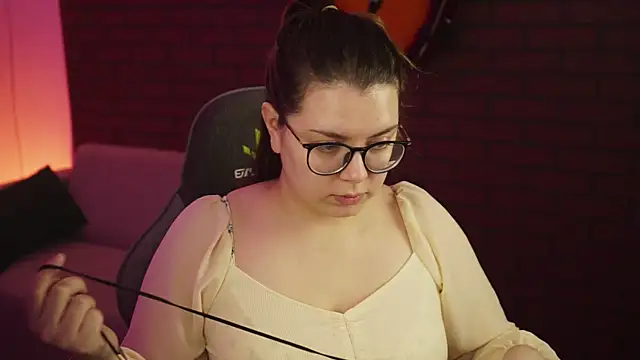 KeytSilvas online show from January 2025 02:47:01 AM