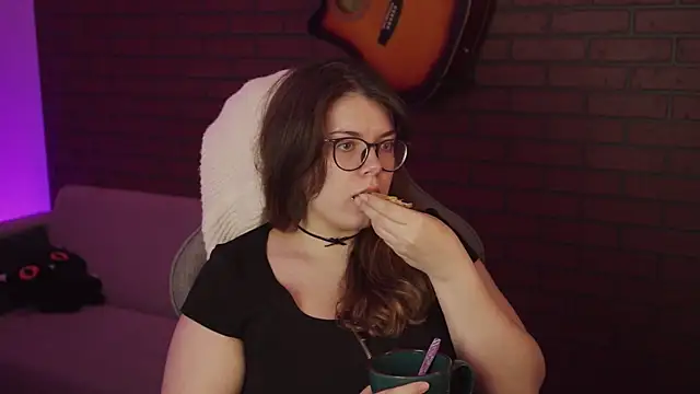 KeytSilvas online show from January 2025 09:00:01 AM