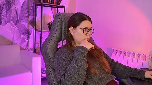 KeytSilvas online show from February 2026 12:14:01 PM