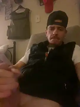 CityBoy75211 online show from September 2025 03:18:01 PM